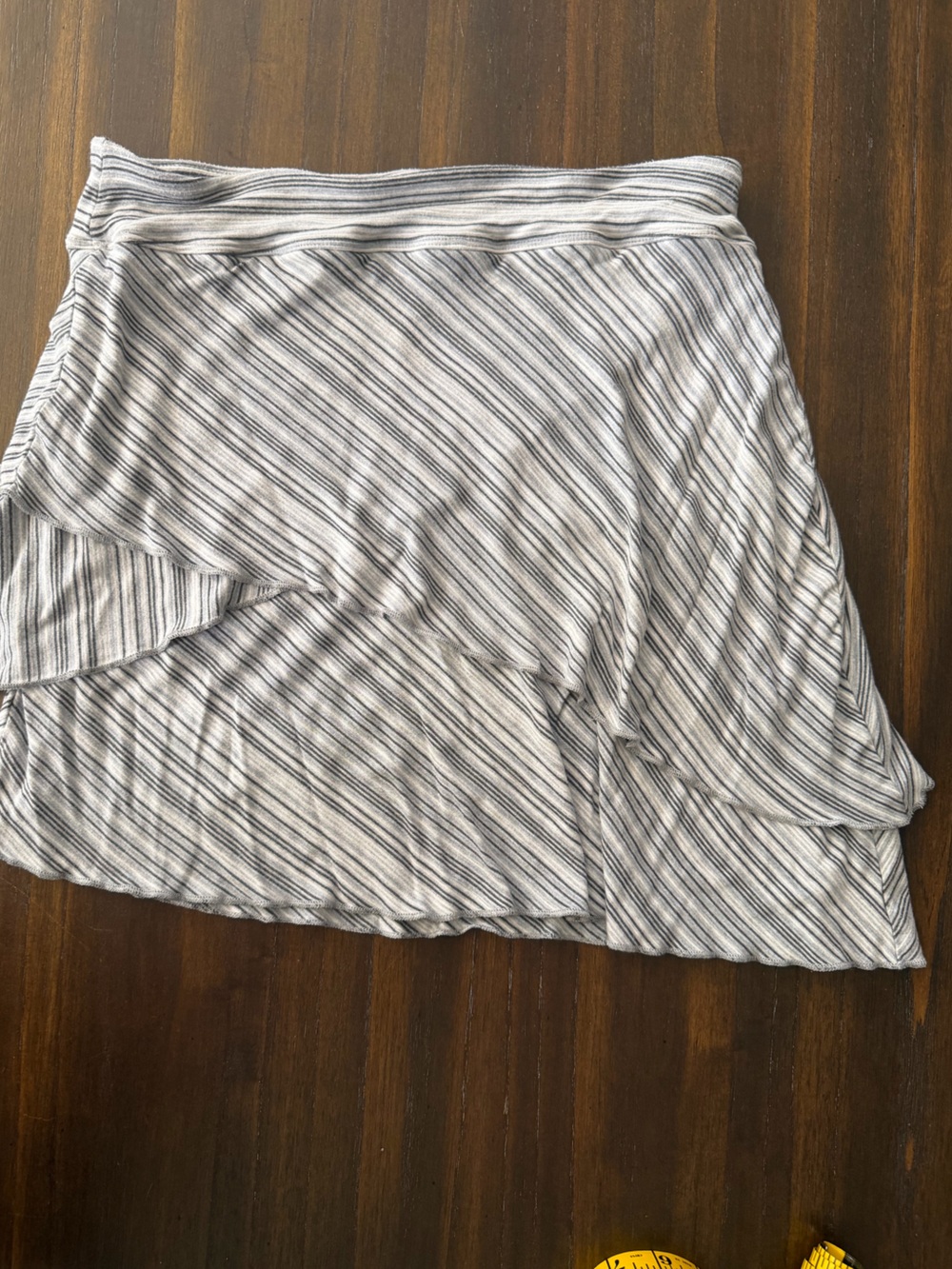 Athleta Gray and White Striped Knit Skirt
